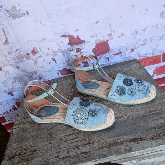 Coach Tea Rose Espadrilles - Picture 9 of 10